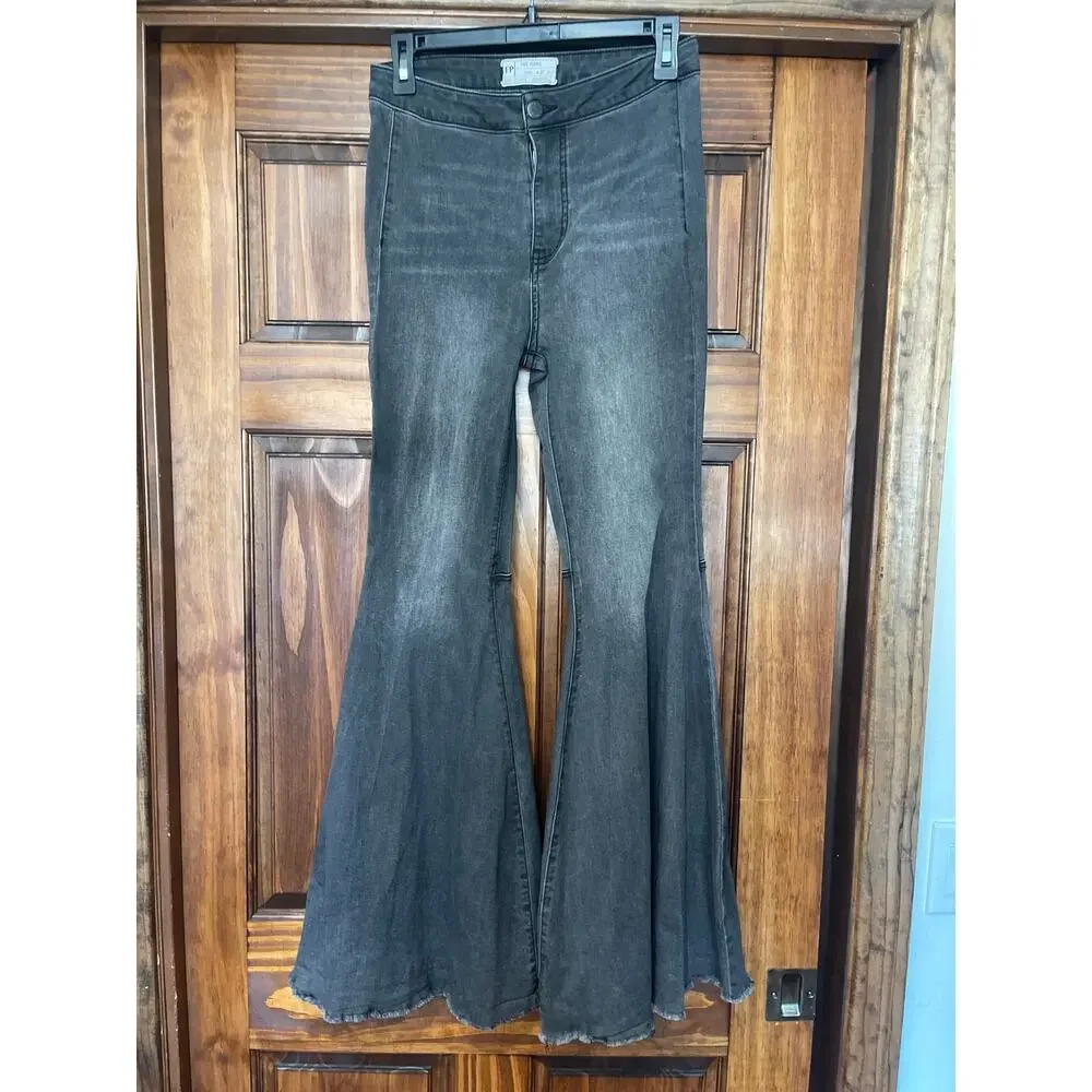 Free People Just Float On Flare Bell Bottom Jeans Size 27 Raw Hem Hippie